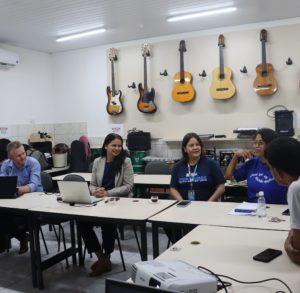 Colaboradores do CSDJC passam por treinamento da plataforma Educaris