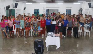 Fortalecendo as Famílias - AJP aborda Saúde da Mulher em encontro